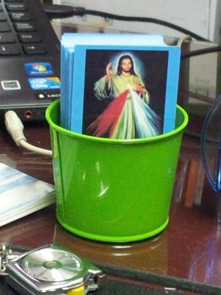 Description: Description: Description: H:\~seraphim (PURE Web)\divinemercy\fbpage\michael\data\DMA-JesusITrustInYou.jpg